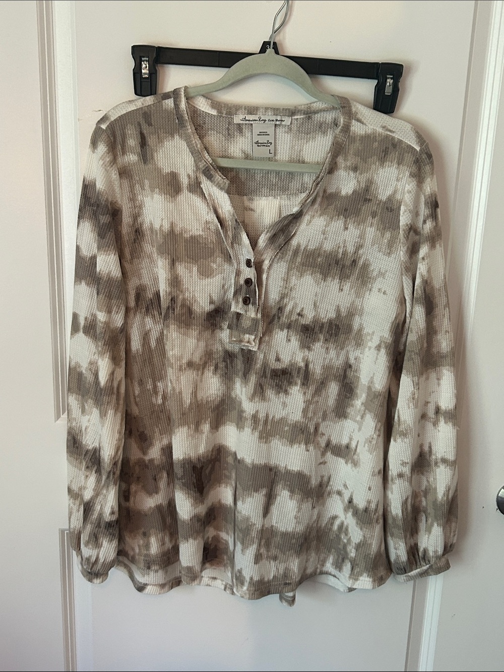 American Rag Taupe and White Tie-Dye Henley Long Sleeve Top